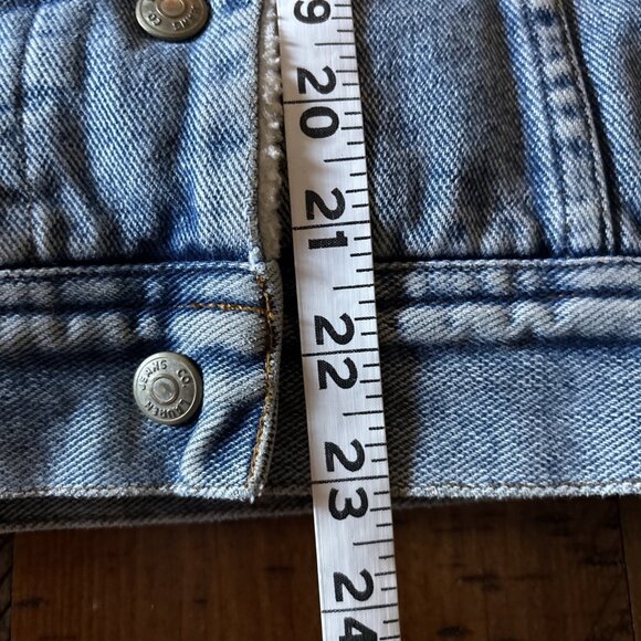 Lauren Ralph Lauren Petite Denim Faux Fur Lined Jacket Size PM One Bad Snap - Picture 7 of 10